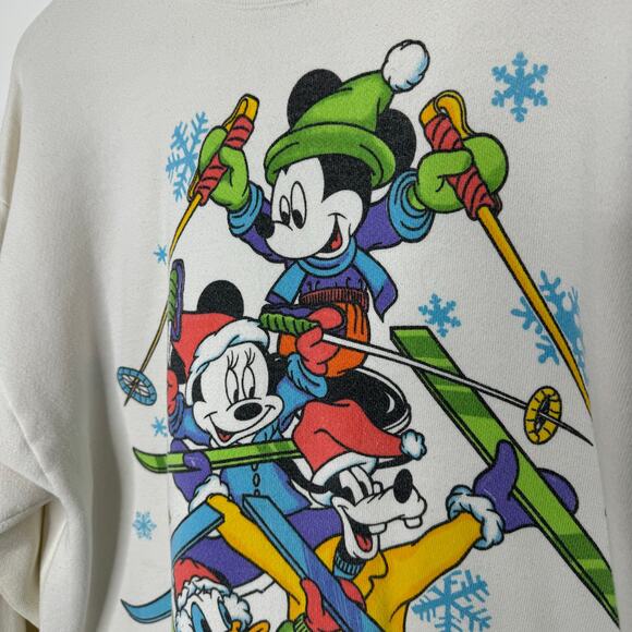 Vintage Disney winter skiing sweatshirt - Picture 3 of 10